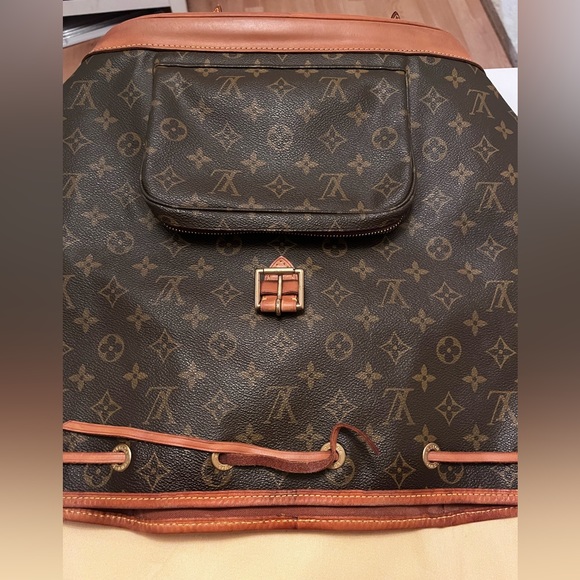 VINTAGE Authentic Louis Vuitton Montisouris GM Backpack with Dust bag - Picture 5 of 16